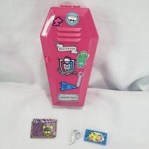 Monster High Doll 5 Inch Pink Locker With Random Accessories 2010 Mattel No Lock
